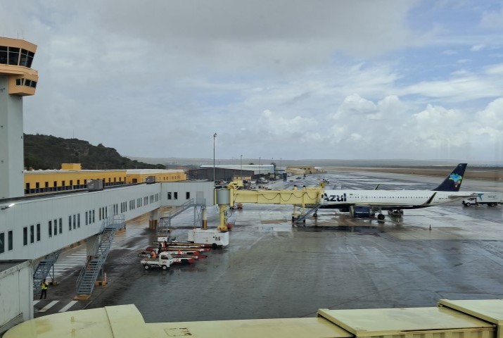 Azul vliegt gewoon door op Curaçao