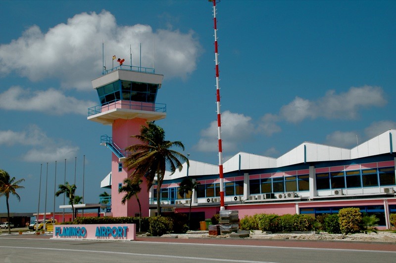 BON Flamingo Airport