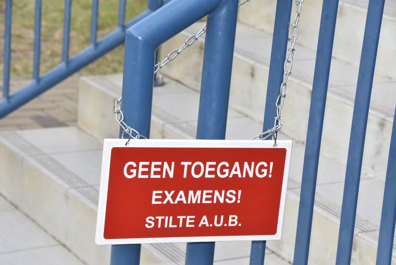 F02 Examen