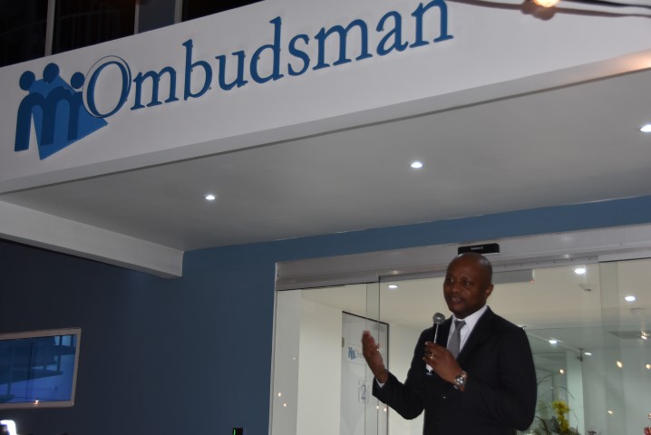 F03 Ombudsman